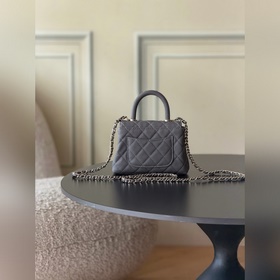 Новинка CHANEL 26COCOHANDLE mini — с