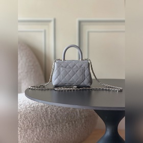 Новинка CHANEL 26COCOHANDLE mini — с