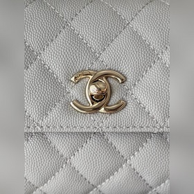 Новинка CHANEL 26COCOHANDLE mini — с