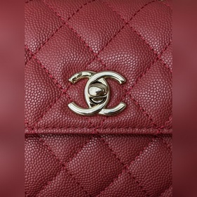 Новинка CHANEL 26COCOHANDLE mini — с