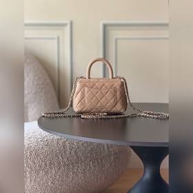 Новинка CHANEL 26COCOHANDLE mini — с