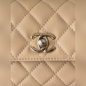 Новинка CHANEL 26COCOHANDLE mini — с