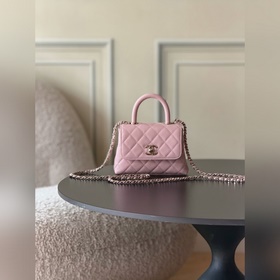 Новинка CHANEL 26COCOHANDLE mini — с