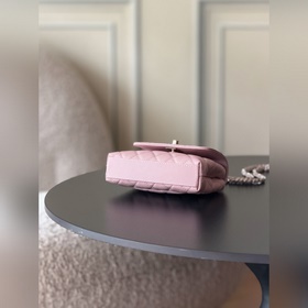 Новинка CHANEL 26COCOHANDLE mini — с