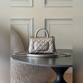 Новинка CHANEL 26c COCOHANDLE — малень