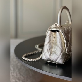 Новинка CHANEL 26c COCOHANDLE — малень