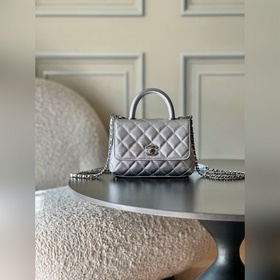 Новинка CHANEL 26c COCOHANDLE — малень