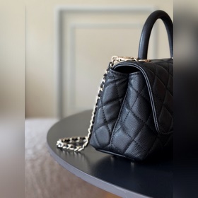 Новинка CHANEL 26c COCOHANDLE — малень