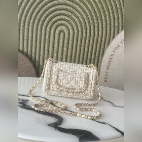 Chanel 26c, модель с подиума, бело-зол
