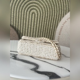 Chanel 26c, модель с подиума, бело-зол