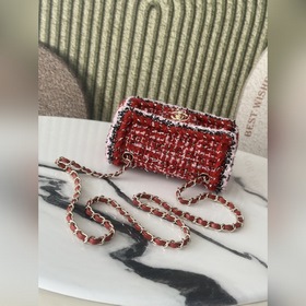 Chanel 25c, модель с подиума, красная 