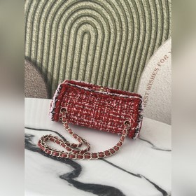 Chanel 25c, модель с подиума, красная 