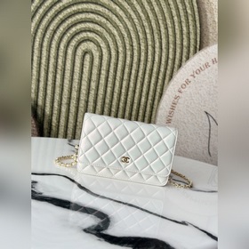 woc Сумка «Fai Cai» от Chanel, последн