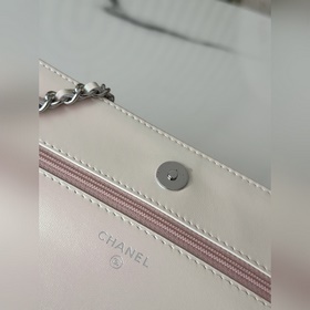 woc Сумка «Fai Cai» от Chanel, последн