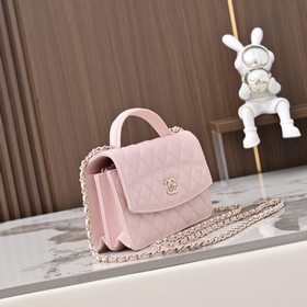 Новинка весны CHANEL 26C — двухслойная