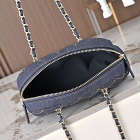 Серия Chanel 26P. Джинсовая сумка на ц