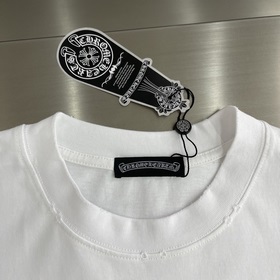 -Chrome Hearts： новая коллекция весна-