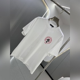 Мужская футболка с круглым вырезом и к
