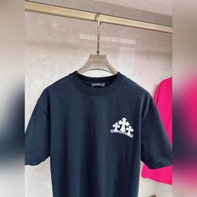 Chrome Hearts： новая коллекция весна-л