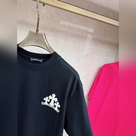 Chrome Hearts： новая коллекция весна-л