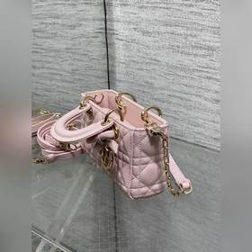 Мини-сумка D-Joy в нежно-розовом цве