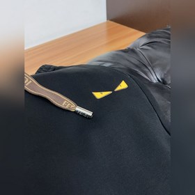 Новые модели в фирменном магазине Fend
