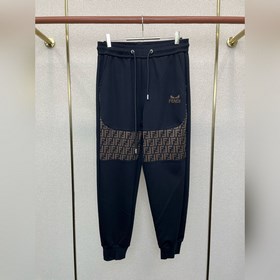 FENDI — новые джинсы в стиле кэжуал, к