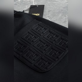 Fendi Фенди Из смесовой тканиз чесан