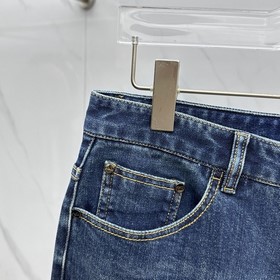 Fendi： элитная одежда на заказ, новейш