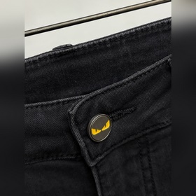 Эксклюзивная новинка от Fendi： модные 
