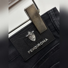 Эксклюзивная новинка от Fendi： модные 