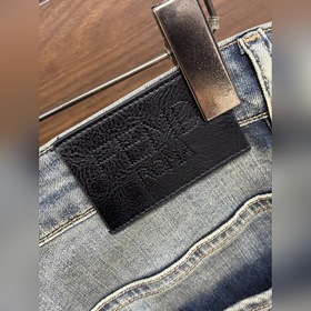 Эксклюзивная новинка от Fendi： модные 