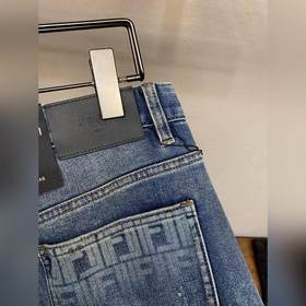 Широкие брюки Fendi из коллекции весна