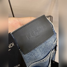 Широкие брюки Fendi из коллекции весна