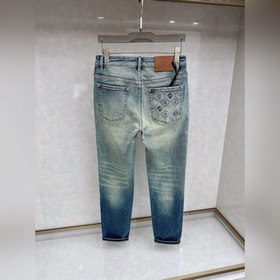 Новая весенняя коллекция Fendi 2026 уж