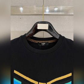 Новинка весна-лето 2026 от Fendi： прем