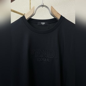 FENDI： Новая коллекция мужских повседн