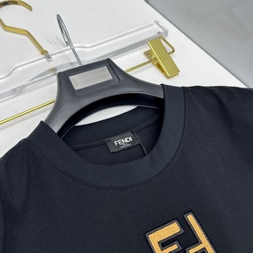 Fendi： новая коллекция — эксклюзивная 