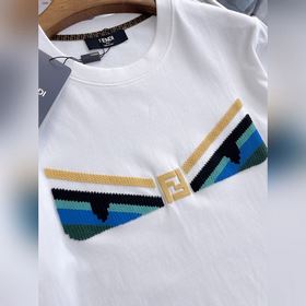 Новинка весна-лето 2026 от Fendi： прем