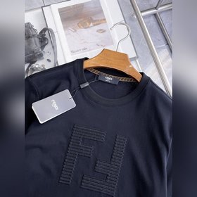 Новинка весна-лето 2026 от Fendi： прем