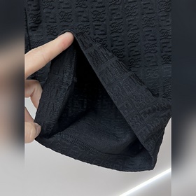 Новая весенняя коллекция Fendi： компле