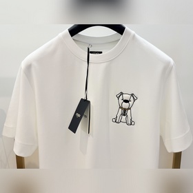 Размеры： S, M, L, XL. Доступны в черно