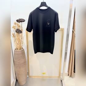 Размеры： S, M, L, XL. Доступны в черно