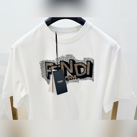 Размеры： S, M, L, XL. Цвета： черный и 