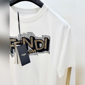 Размеры： S, M, L, XL. Цвета： черный и 