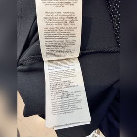Размеры： S, M, L, XL. Цвета： черный и 