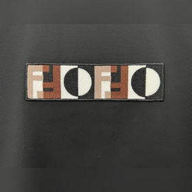 Fendi. Новинка весна-лето 2026 года： ф