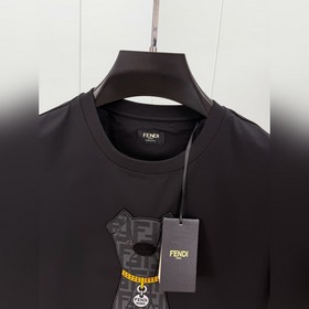 Fendi. Новая весенне-летняя коллекция 