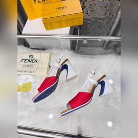 Новая модель Fendi, размер 35–40 (41,