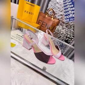 Новая модель Fendi, размер 35–40 (41,